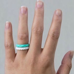 Qalo Stackable Silicone Wedding Rings Sea Green